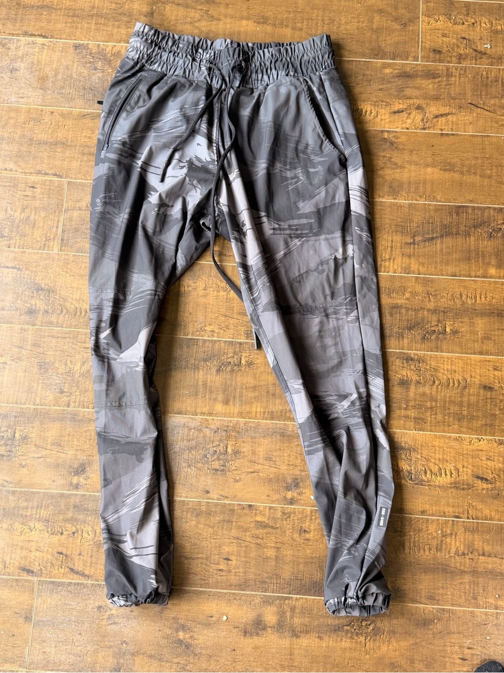 ASRv limited edition camo pants Men's Athletic Jogger Pants - Charcoal Camo